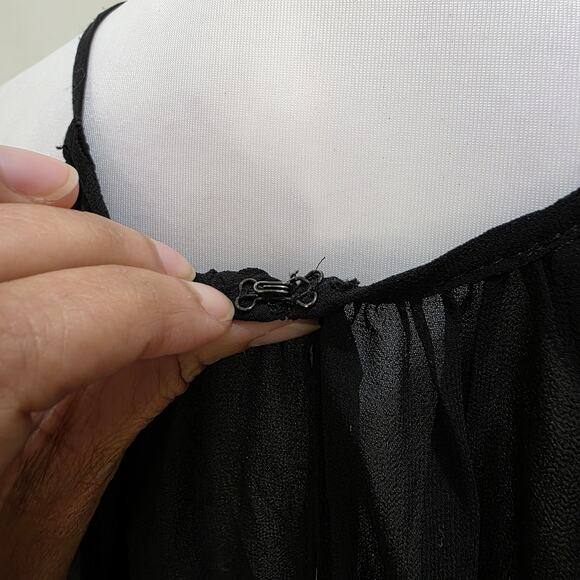 Lulus Sheer Chiffon Sweetheart Neckline Halter Formal Black Cocktail Dress, Lg - Picture 5 of 8